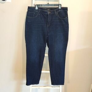 Chico's So Slimming Girlfriend Slim Leg Ankle Jeans Size 3R